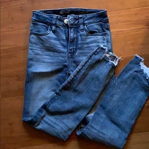American Eagle skinny jeans